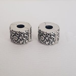 Pandora Layers of Lace Clips